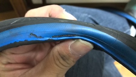 また、タイヤがだめに