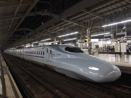 N700系さくら 山陽新幹線新大阪駅01