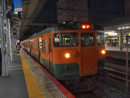 115系普通 山陽本線岡山駅01