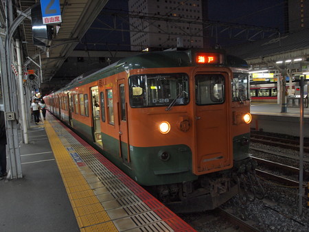 115系普通 山陽本線岡山駅02