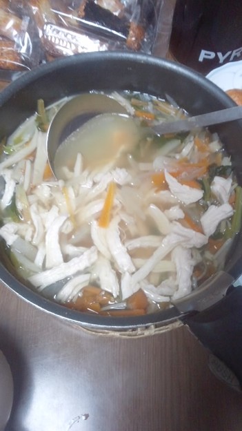 Photos: 今日の、お茶会メニューのメインに作った、鶏肉のアジア風野菜スープ...