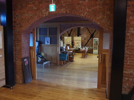 P8234470