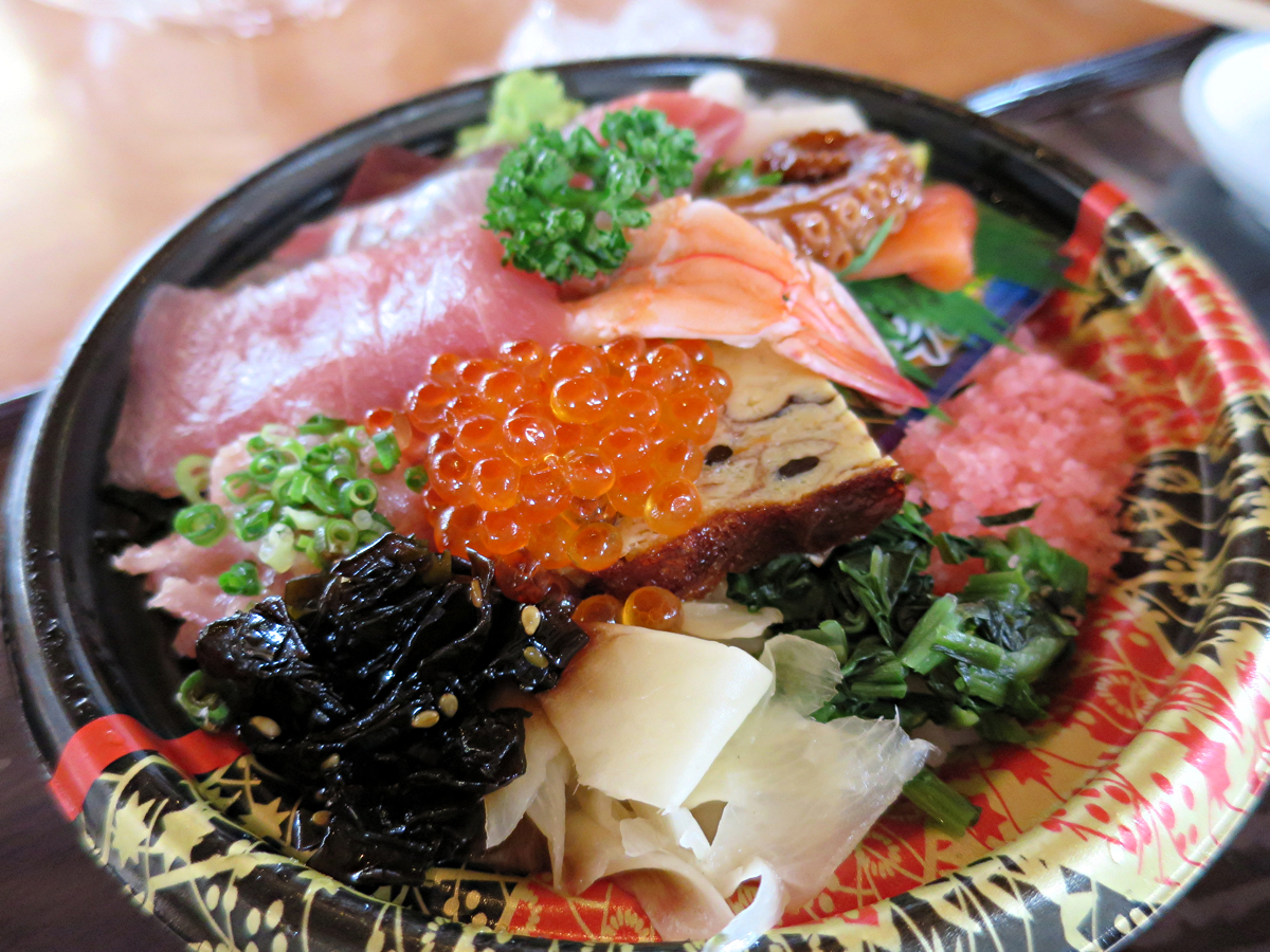 海鮮丼