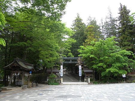 諏訪大社下社秋宮