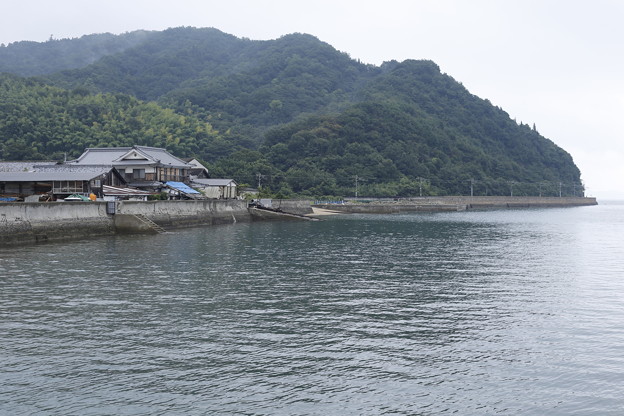 二窓の港