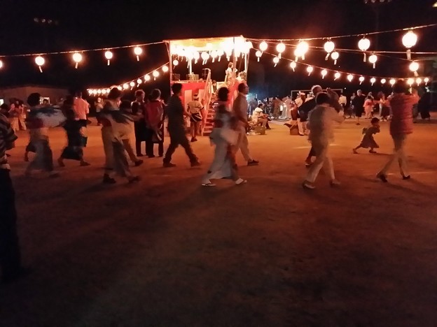 新仏供養盆踊り