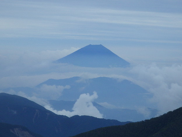 ８ １９小河内岳避難小屋からの富士山 写真共有サイト フォト蔵