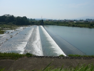 川