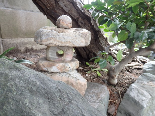 ミニの灯篭