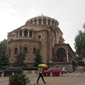 Photos: ｿﾌｨｱ 雨に咲く傘の花 Parapluie et Eglise à Sophia