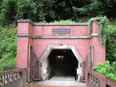 見学入口 (2)