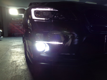 ＷＲＸ　ＳＴＩ　ＶＡＢ　フォグＬＥＤ　ベロフ６５００