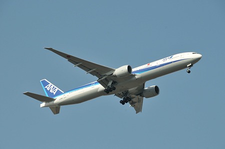 0401N-17-ANA-B777-300-JA786A