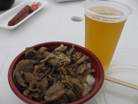 銀座ライオンのジンギスカン丼
