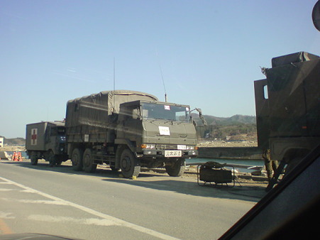 25.自衛隊車輛軍3