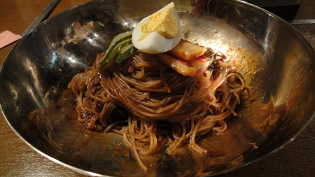 ビビン麺 北野田大津屋