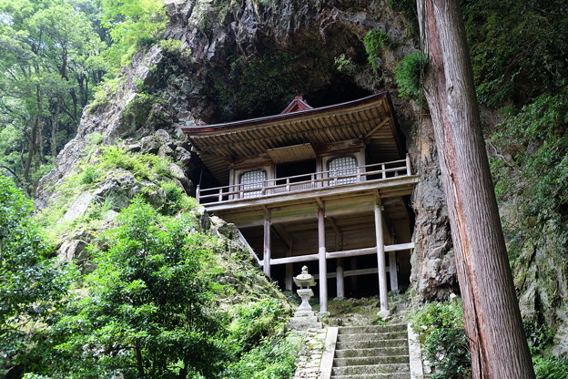 若桜　不動院岩屋堂