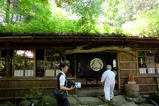 山菜料理みたき園の古民家