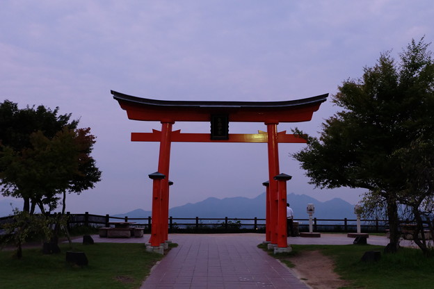 厳島神社の1/3ミニチュア鳥居