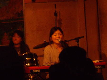 2012-01-18 国立 地球屋